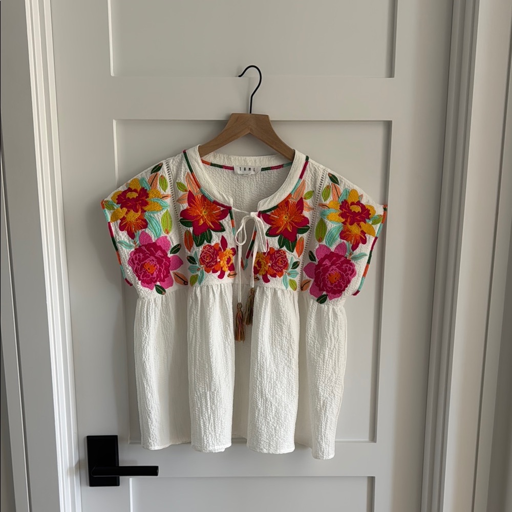 THML Floral Embroidered White Top